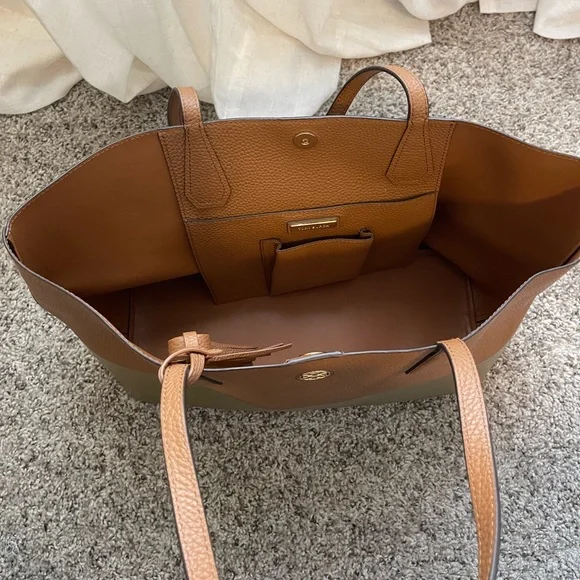 Tory Burch Tote Purse Bag - Picture 5 of 6